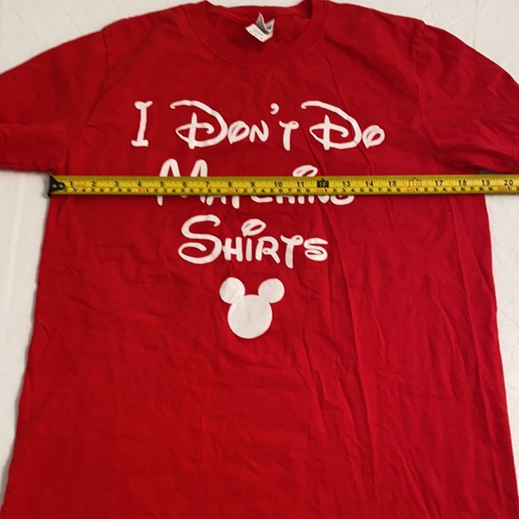 Gildan I Don’t Do Matching Shirts Disney t-shirt M - Picture 8 of 8